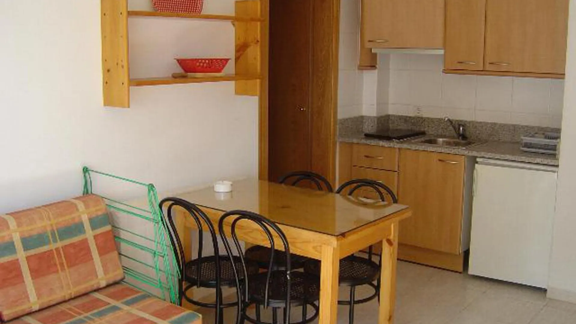 Apartment Apartaments Tropic Lloret de Mar